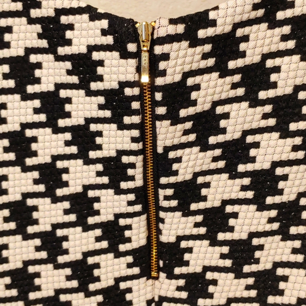 Mod dress with 3/4 sleeves - Picture 5 of 8